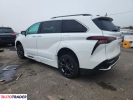 Toyota Sienna 2024 2