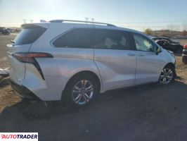 Toyota Sienna 2023 2