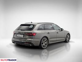Audi A4 2022 2.0 204 KM