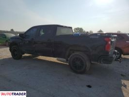 Chevrolet Silverado 2020 4