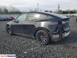 Tesla Model Y 2022 Tesla Model Y 2022