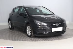 Opel Astra 2021 1.2 143 KM