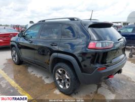 Jeep Cherokee 2019 3