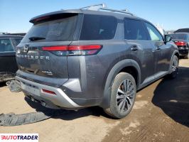 Nissan Pathfinder 2022 3