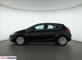 Opel Astra 2010 1.4 118 KM