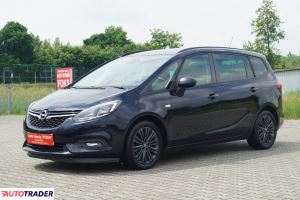 Opel Zafira 2019 1.6 136 KM