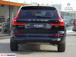 Volvo XC60 2022 2.0 197 KM Volvo XC60 2022 2.0 197 KM