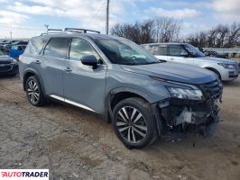 Nissan Pathfinder 2023 3