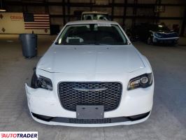 Chrysler 300C 2022 3