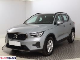 Volvo XC40 2023 1.5 127 KM