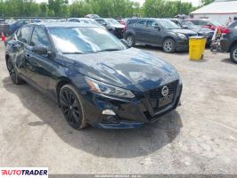 Nissan Altima - zobacz ofertę
