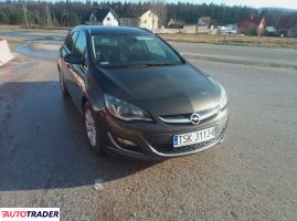 Opel Astra 2014 2 166 KM