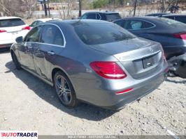 Mercedes 300 2019 2 Mercedes 300 2019 2