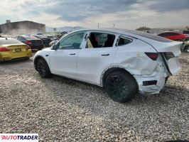 Tesla Model Y 2022 Tesla Model Y 2022