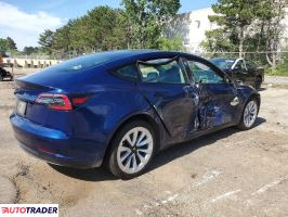 Tesla Model 3 2022