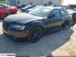 Chrysler 300C 2022 3