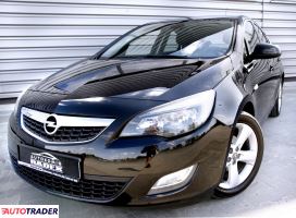 Opel Astra 2011 1.4 120 KM Opel Astra 2011 1.4 120 KM