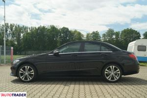 Mercedes C-klasa 2014 2.0 184 KM