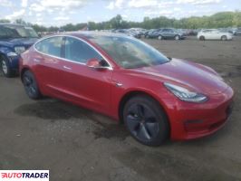 Tesla Model 3 2018