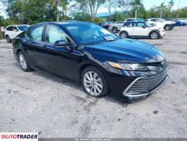 Toyota Camry - zobacz ofertę