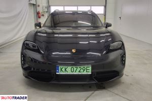 Porsche Pozostałe 2022 625 KM