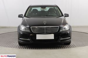 Mercedes C-klasa 2012 1.8 181 KM