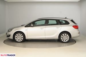 Opel Astra 2015 1.6 108 KM