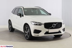 Volvo XC60 2021 2.0 194 KM