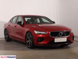 Volvo S60 2019 2.0 187 KM