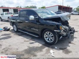 Nissan Titan 2020 5