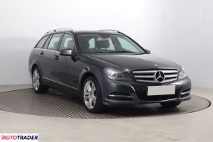 Mercedes C-klasa 2014 2.1 167 KM