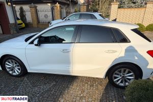 Audi A3 2021 1.0 110 KM