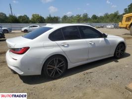 BMW 330 2019 2