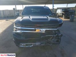 Chevrolet Silverado 2022 3