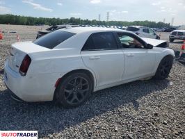 Chrysler 300C 2022 3