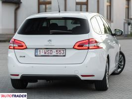 Peugeot 308 2020 1.5 130 KM