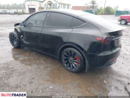 Tesla Model Y 2022 Tesla Model Y 2022