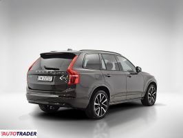 Volvo XC90 2023 2.0 235 KM