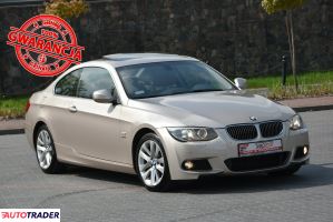 BMW 328 2012 3.0 233 KM