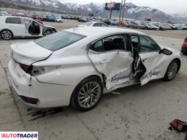Lexus ES 2019 2 Lexus ES 2019 2