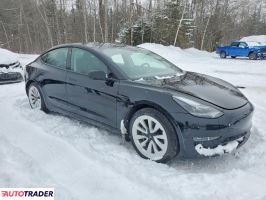 Tesla Model 3 2022