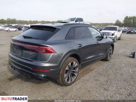 Audi Q8 2024 3
