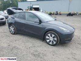 Tesla Model Y 2024 Tesla Model Y 2024