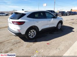 Ford Escape 2025 1