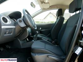 Renault Clio 2012 1.1 100 KM