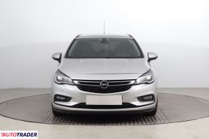 Opel Astra 2017 1.4 147 KM