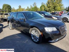 Chrysler 300C 2019 3