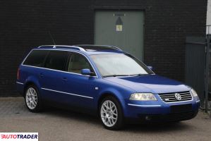 Volkswagen Passat 2003 4.0 275 KM