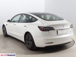 Tesla Model 3 2020 490 KM