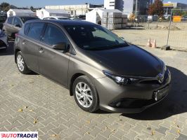 Toyota Auris 2017 1.6 132 KM Toyota Auris 2017 1.6 132 KM